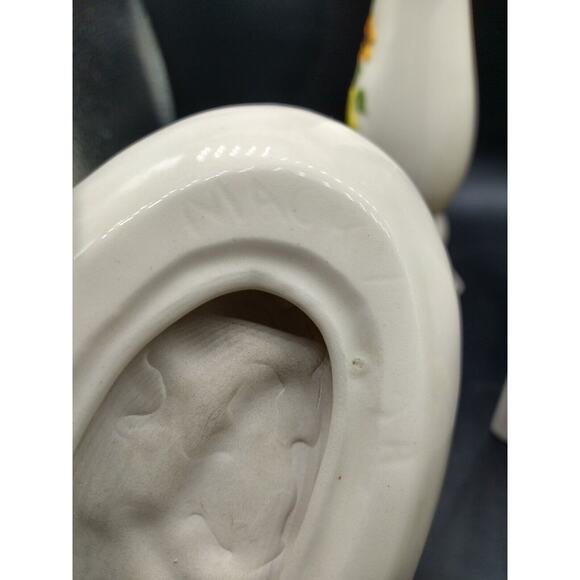 Vintage Ceramic 4 Piece Bathroom Vanity Set Butterfly Daisy Yellow Orange 1980's - Picture 3 of 16